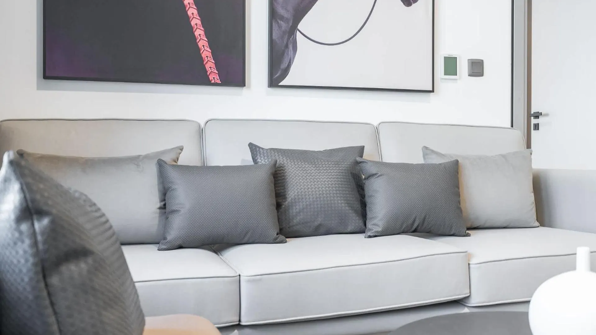 Peaceful 1 Bedroom Apartment In Mag 970 Dubai