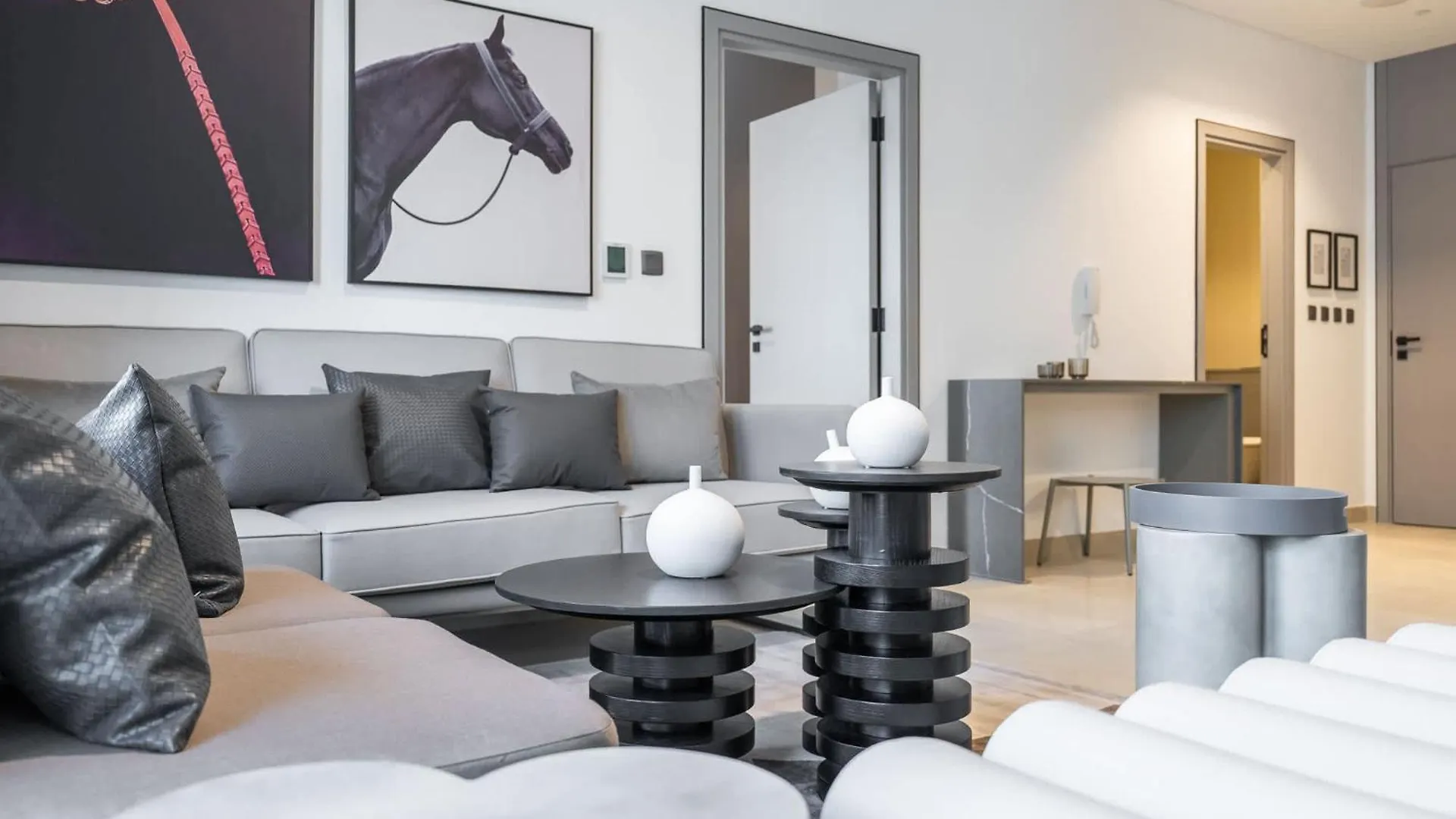 Peaceful 1 Bedroom Apartment In Mag 970 Dubai