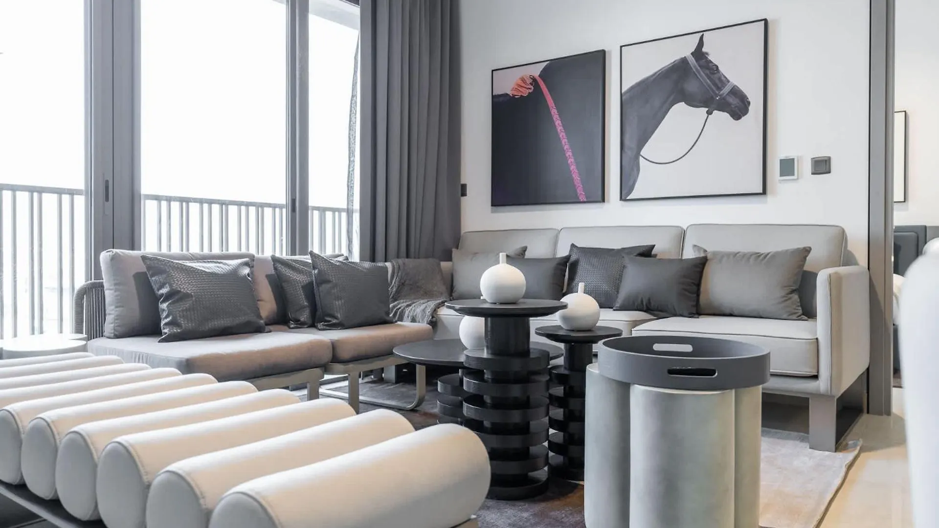 Peaceful 1 Bedroom Apartment In Mag 970 Dubai