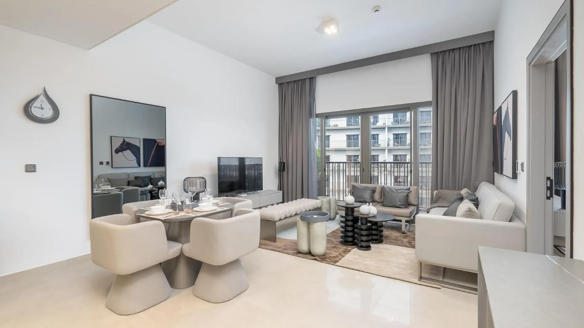 Peaceful 1 Bedroom Apartment In Mag 970 Dubai