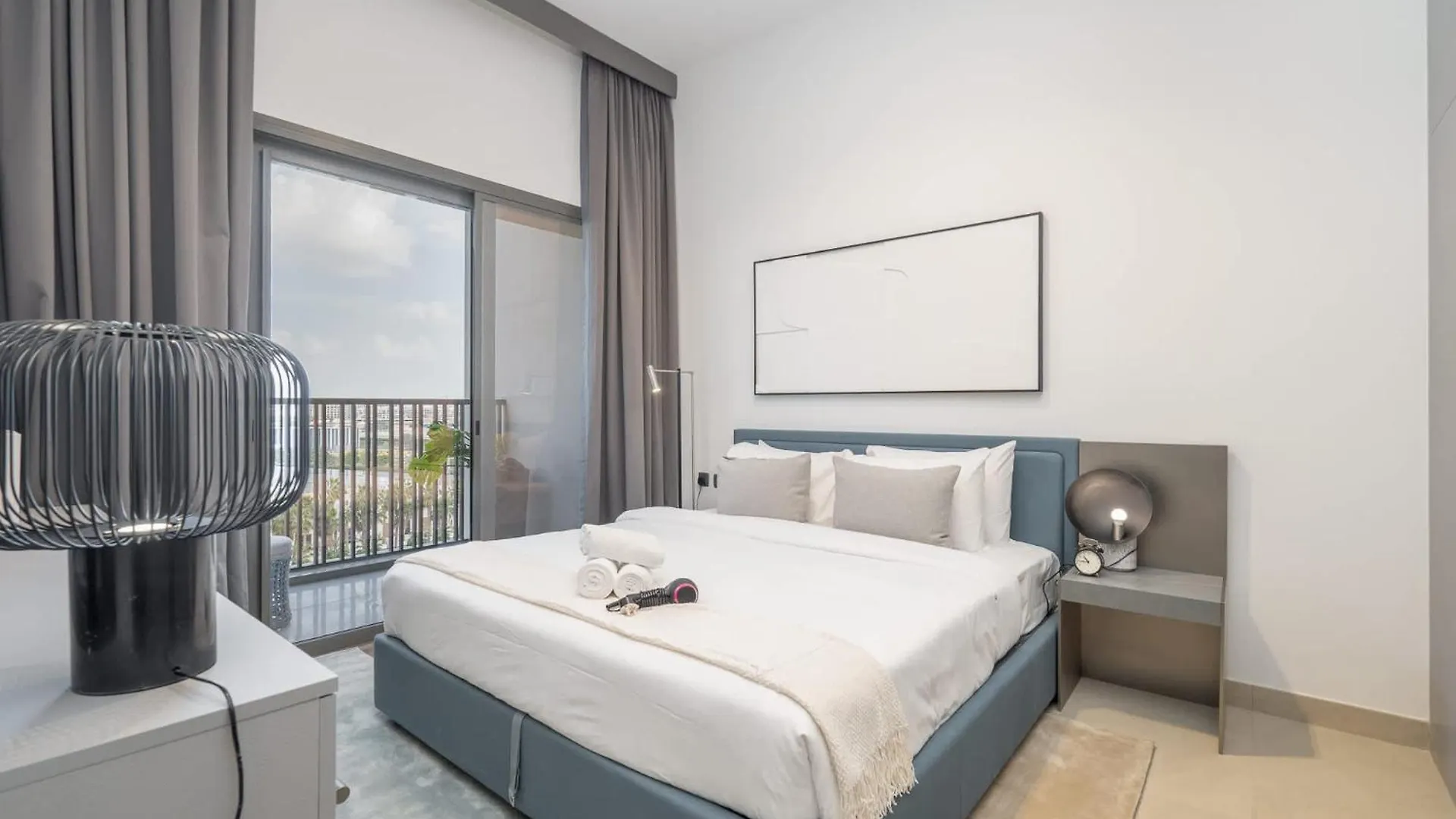 Peaceful 1 Bedroom Apartment In Mag 970 Dubai 0*,